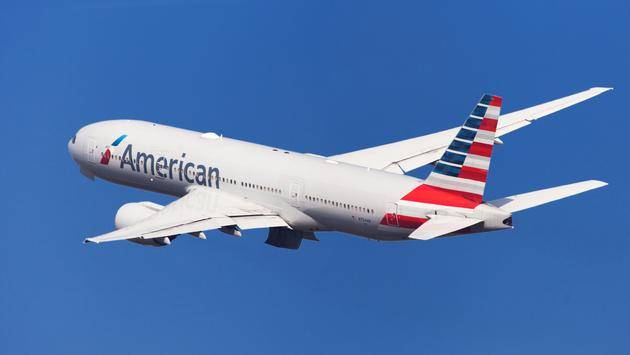 Pilot Threatens to Divert Plane Unless Chanting Trump Supporters Behave’