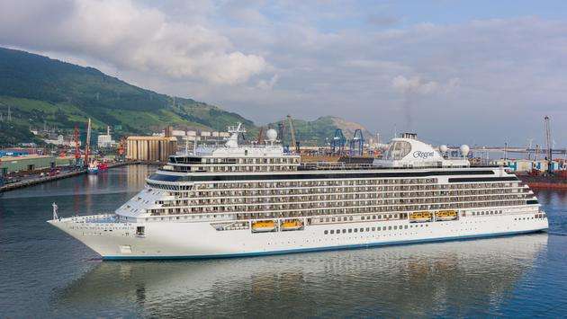 Regent Seven Seas Offers First-Class Air, Suite Upgrades